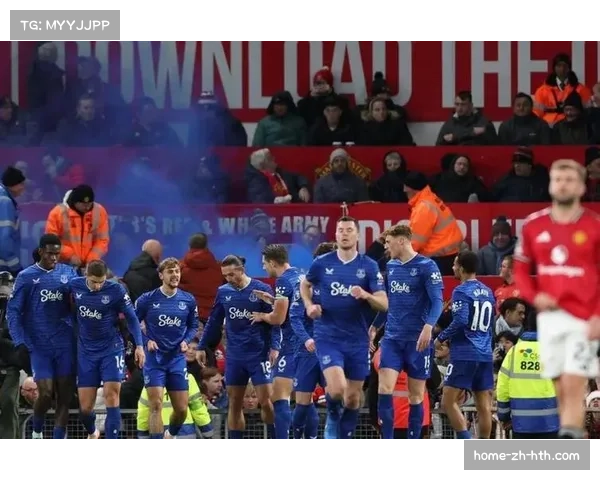 埃弗顿塔尔科夫斯基封堵出色 禁区防守顽强助球队取分 埃弗顿塔尔科夫斯基封堵出色 禁区防守顽强助球队取分